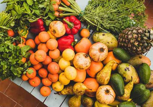 Pinza di Pane con frutta e uvette